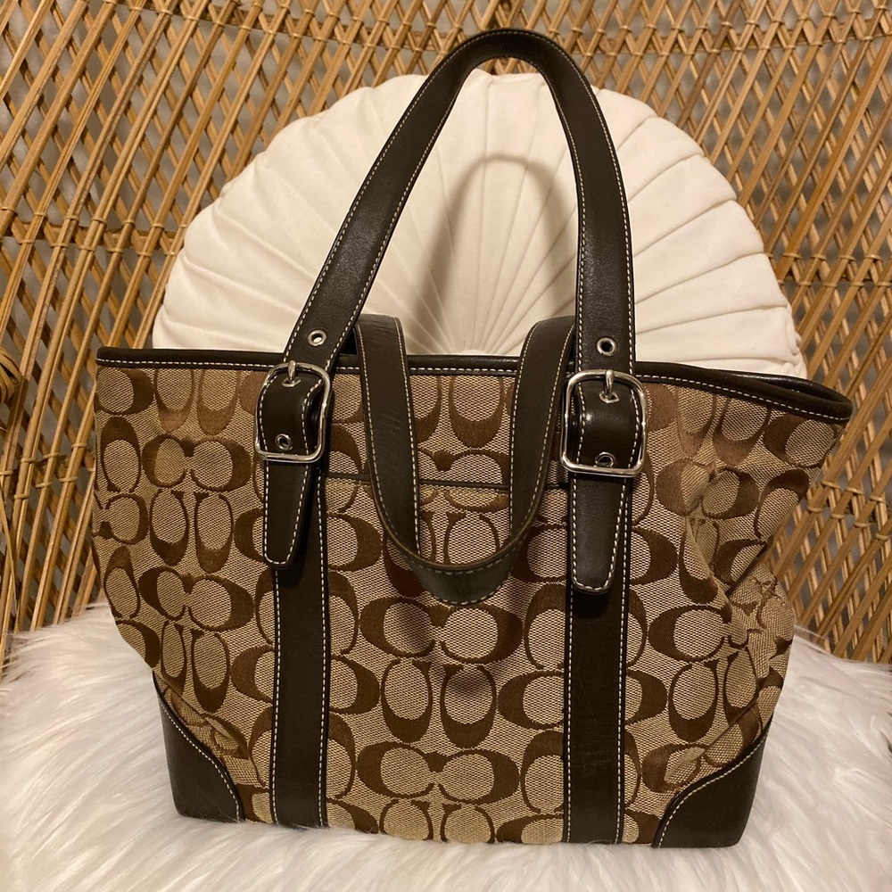 Coach Brown Bucket Tote Bag (Medium)